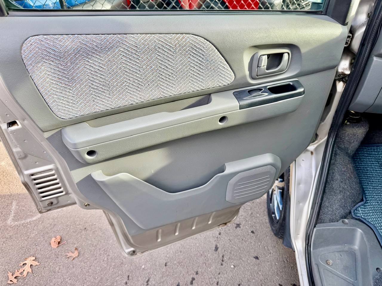 2000 Mitsubishi Townbox EFI 4WD, PS, AC,PW, PL, Airbags, Auto