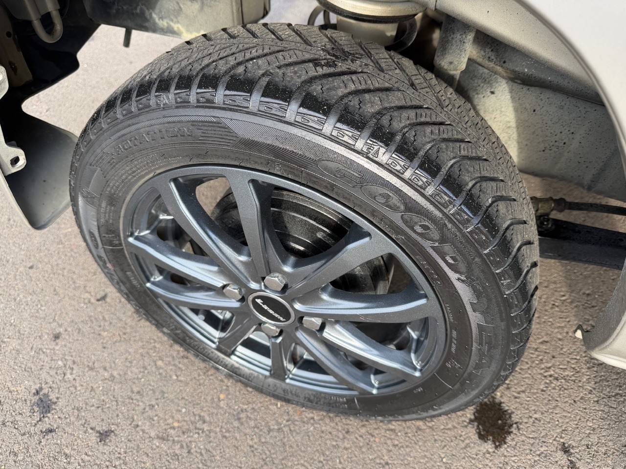 2000 Mitsubishi Townbox EFI 4WD, PS, AC,PW, PL, Airbags, Auto