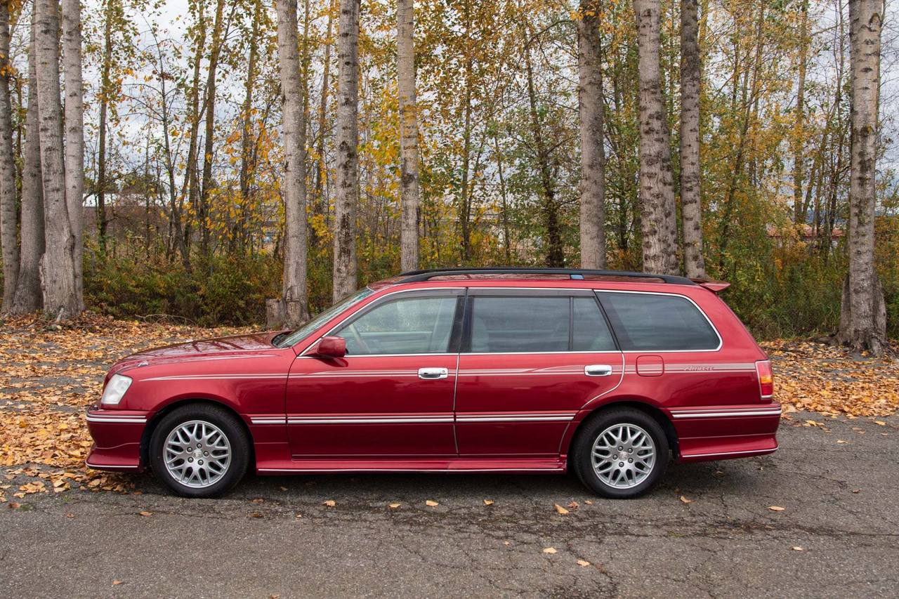 2000 Toyota Crown Estate Athlete G RWD, PW. PL, PS, AC, (1/143)