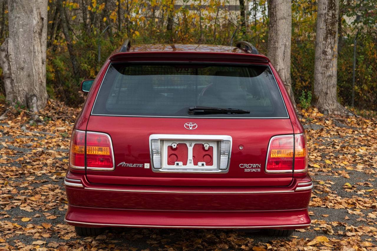 2000 Toyota Crown Estate Athlete G RWD, PW. PL, PS, AC, (1/143)