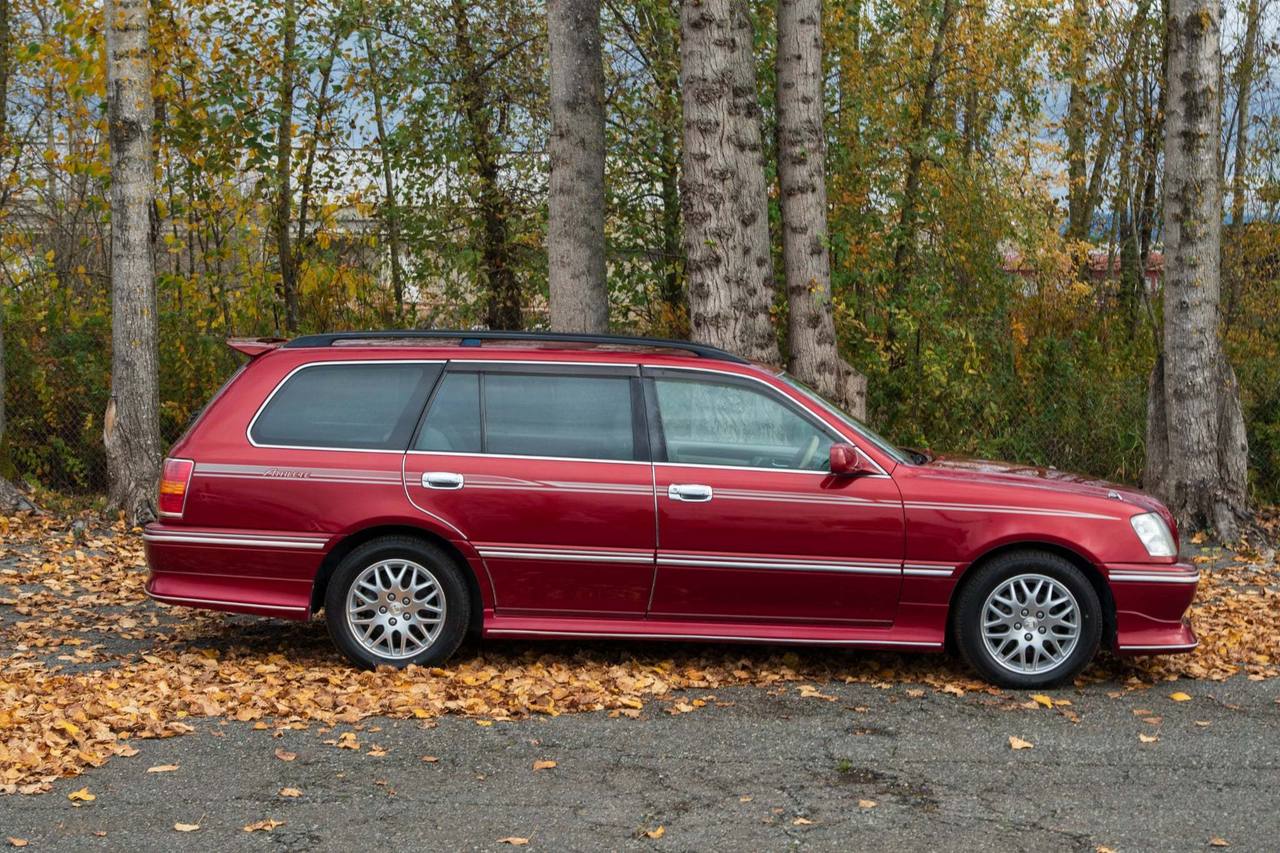 2000 Toyota Crown Estate Athlete G RWD, PW. PL, PS, AC, (1/143)