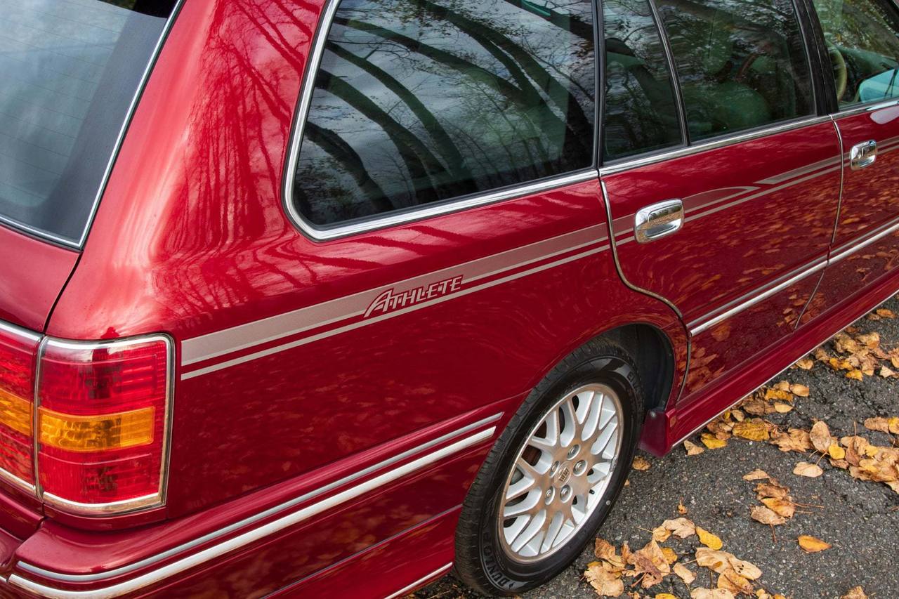 2000 Toyota Crown Estate Athlete G RWD, PW. PL, PS, AC, (1/143)