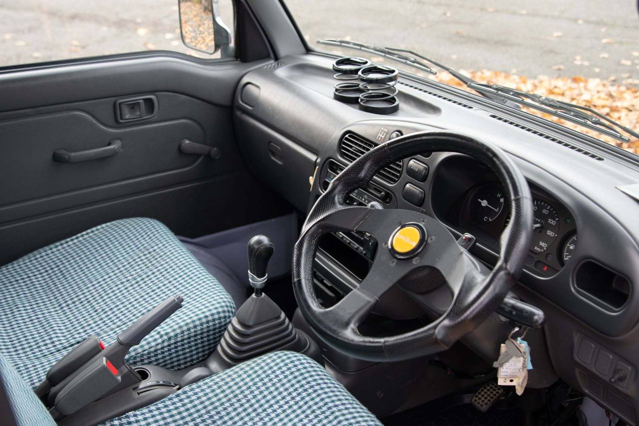 1997 Daihatsu Hi-Jet IS Twincam 12V 4WD, 2Hi-4Hi,4Lo, AC, 5MT