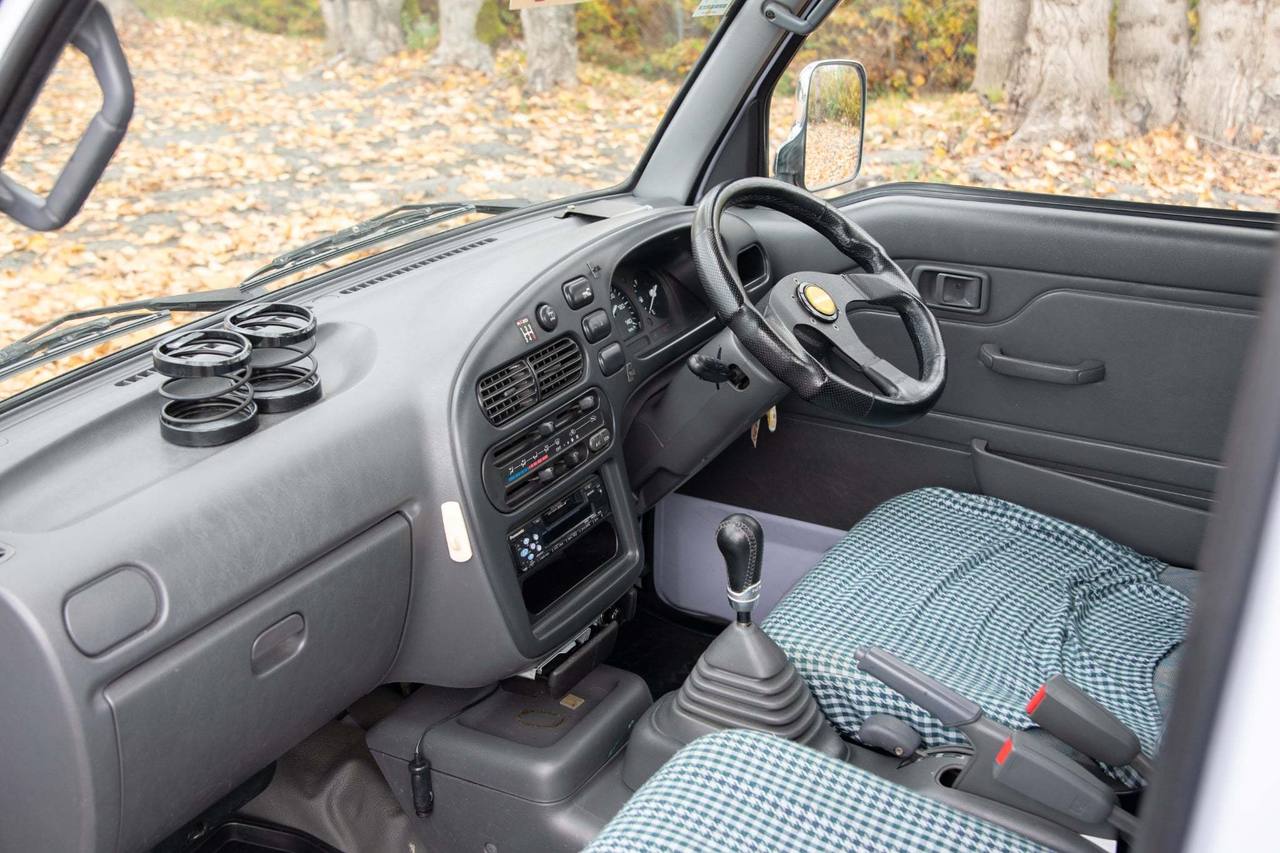 1997 Daihatsu Hi-Jet IS Twincam 12V 4WD, 2Hi-4Hi,4Lo, AC, 5MT