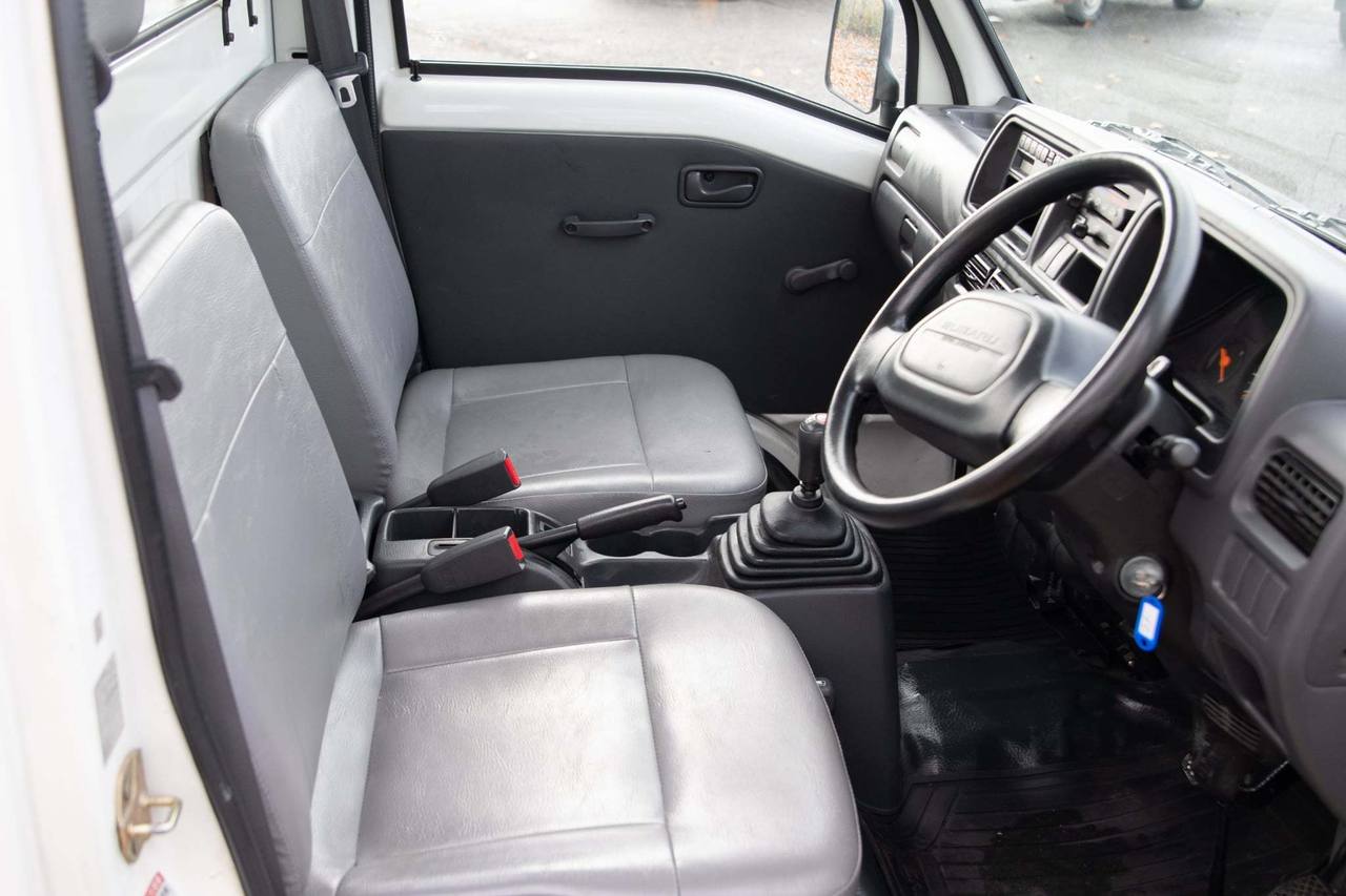 2000 Subaru Sambar EFI 4WD, 2Hi-4Hi, EL Gear, PS, AC, Airbag, 5MT