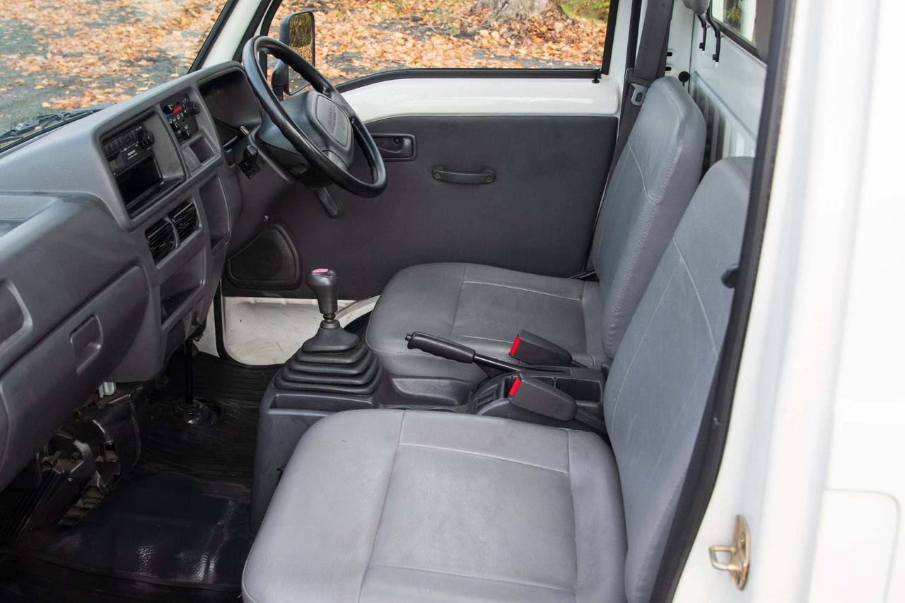 2000 Subaru Sambar EFI 4WD, 2Hi-4Hi, EL Gear, PS, AC, Airbag, 5MT