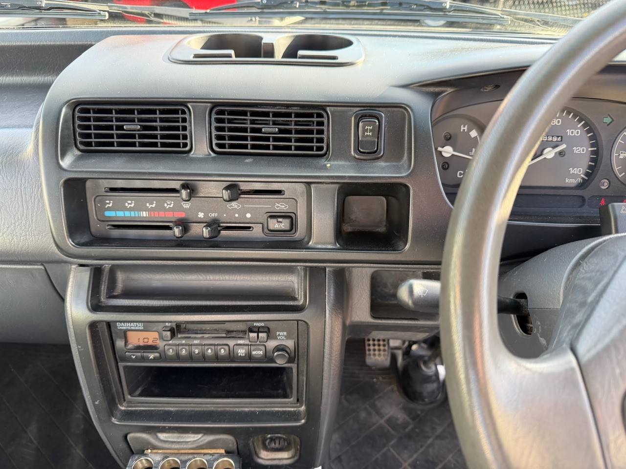 1999 Daihatsu Hi-Jet EFI DLI Dump 4WD, 2Hi-4Hi-4Lo, AC, 5MT, Difflock