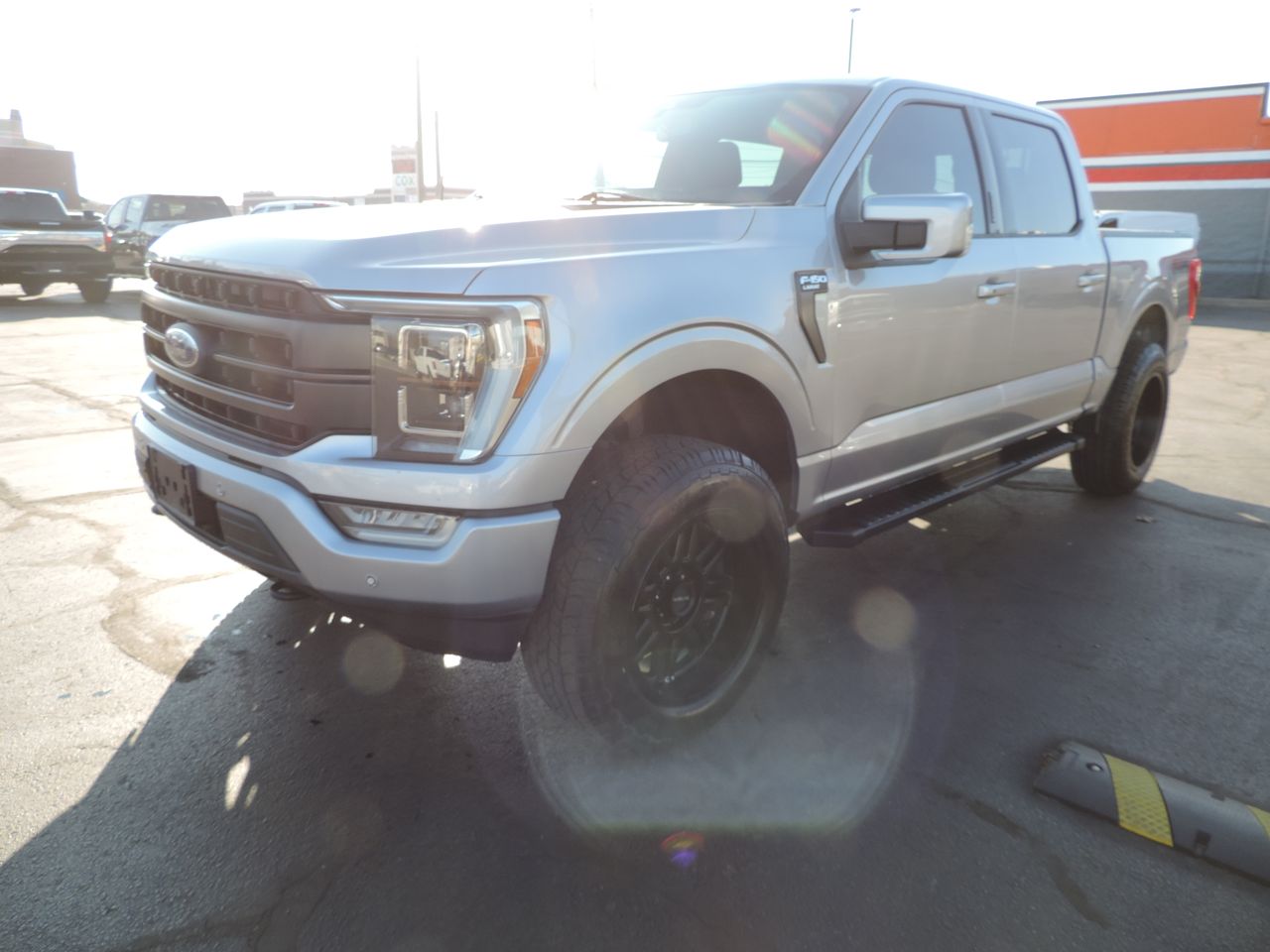2022 Ford F-150 SuperCrew Lariat 4WD