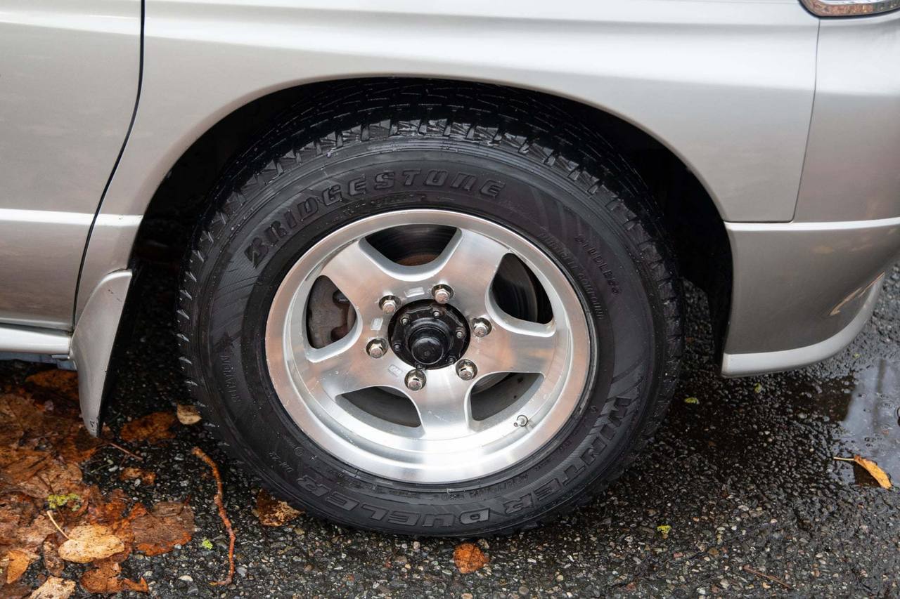 1998 Nissan Elgrand Caravan V 4WD, PW, PL, PS, PM, 8 Pass, Auto