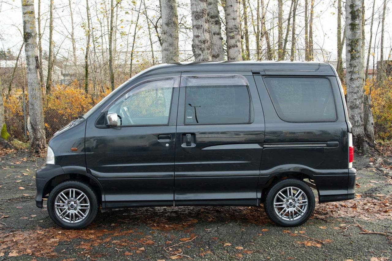2000 Daihatsu Atrai 7 EFI 4WD, PS, PW, PL, AC, Airbags, 7 Pass, Auto