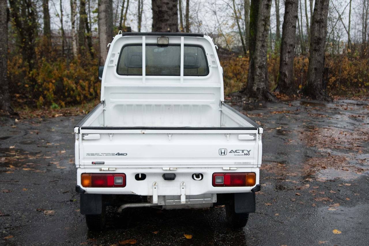 1999 Honda Acty Super Delux RealTime 4WD Mid-Engine, 5MT
