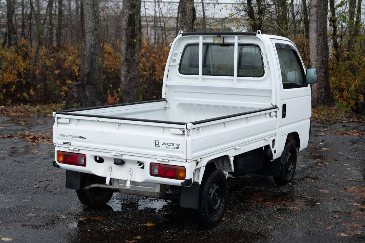 1999 Honda Acty Super Delux RealTime 4WD Mid-Engine, 5MT