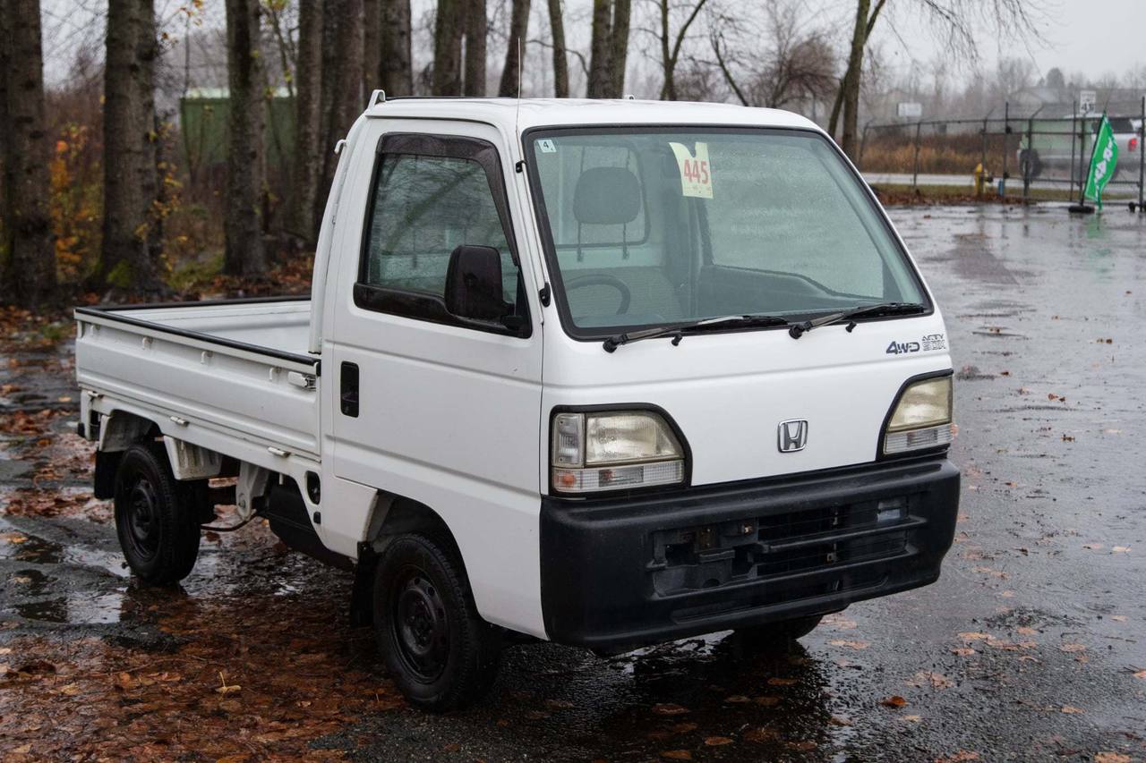 1999 Honda Acty Super Delux RealTime 4WD Mid-Engine, 5MT