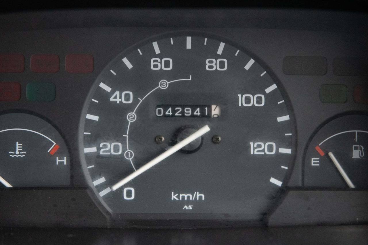 1999 Honda Acty Super Delux RealTime 4WD Mid-Engine, 5MT