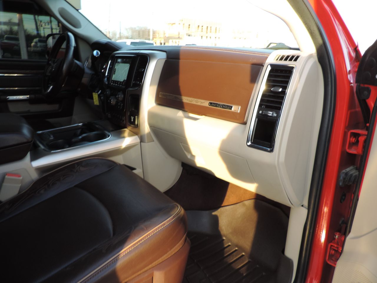 2018 RAM 3500 Crew Cab Longhorn DRW 4WD