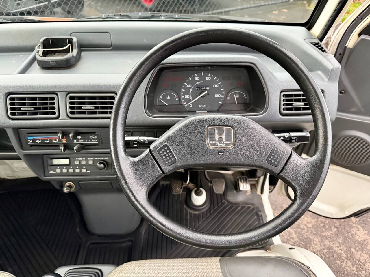 1999 Honda Acty Super Delux RealTime 4WD Mid-Engine, 5MT