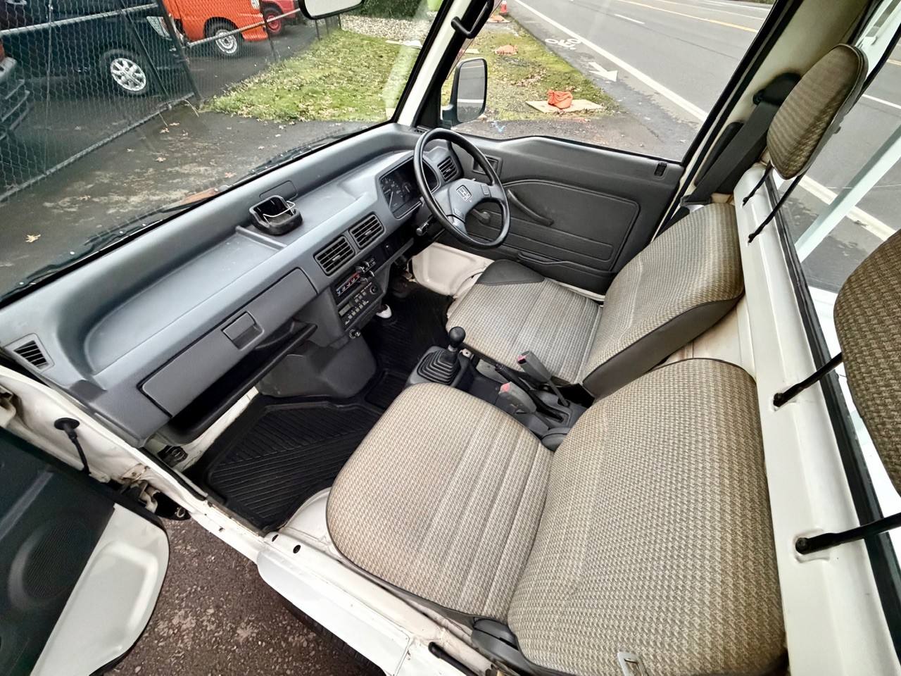 1999 Honda Acty Super Delux RealTime 4WD Mid-Engine, 5MT