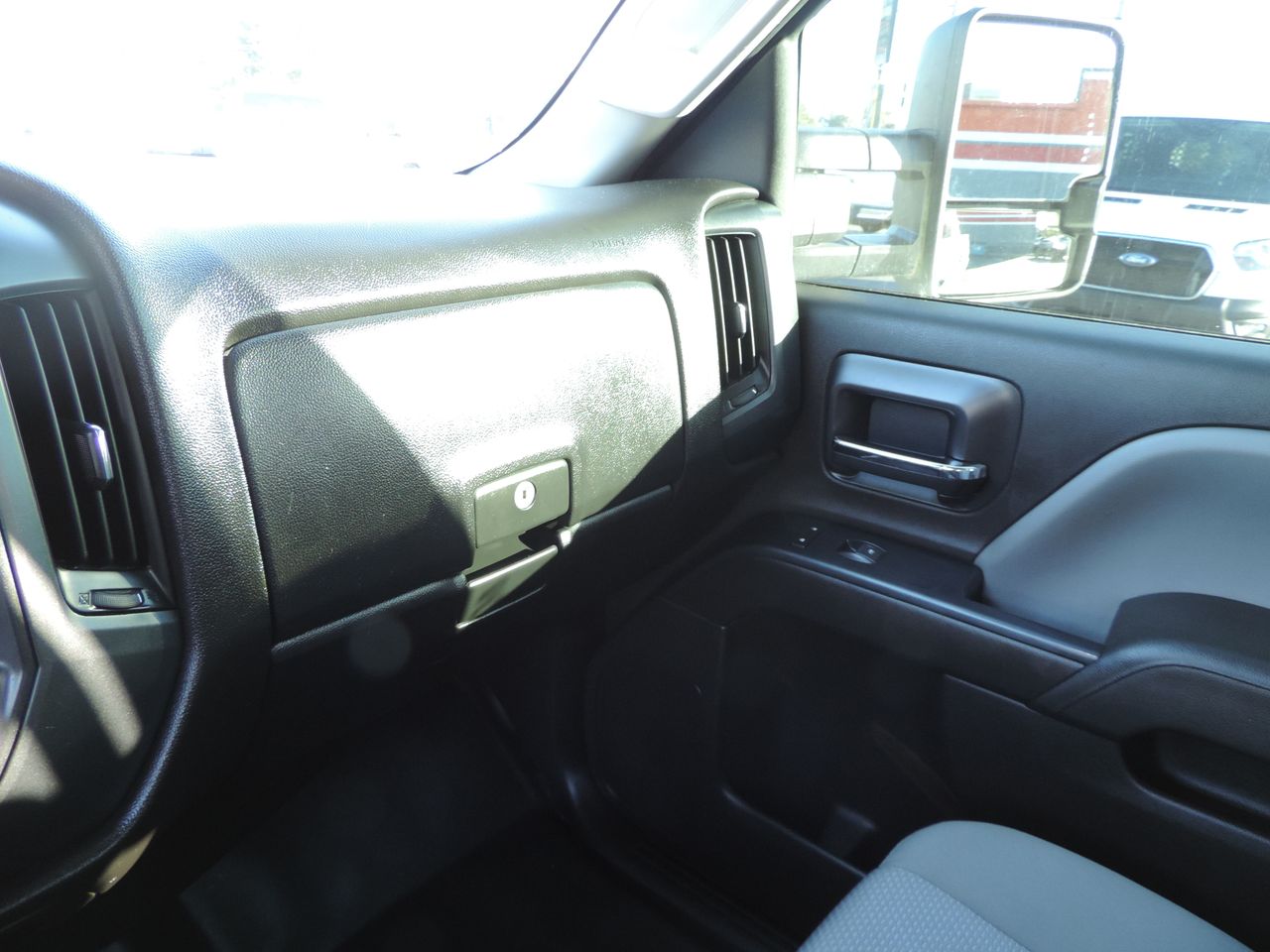 2018 GMC Sierra 3500HD Crew Cab W/T 4WD