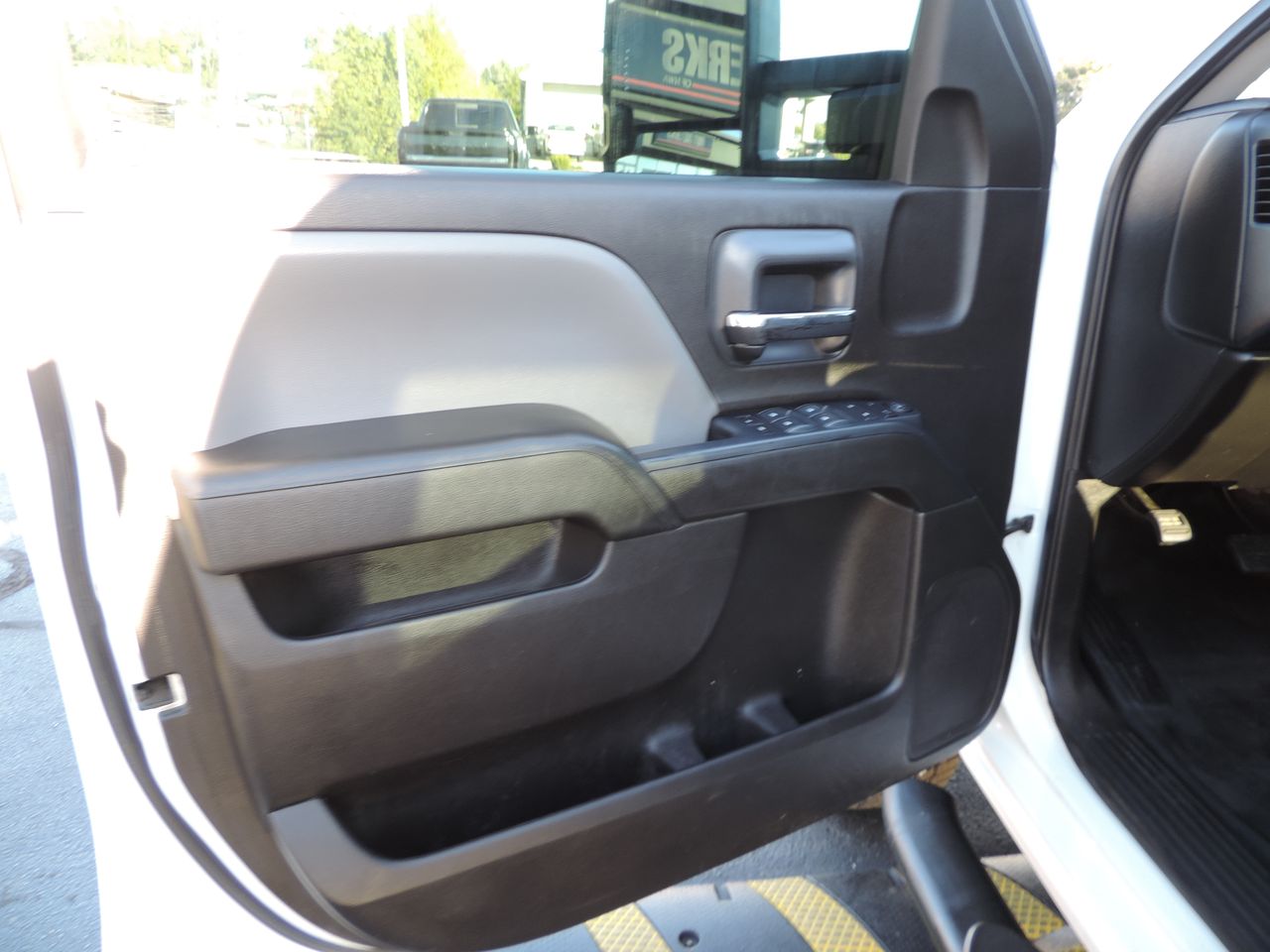 2018 GMC Sierra 3500HD Crew Cab W/T 4WD