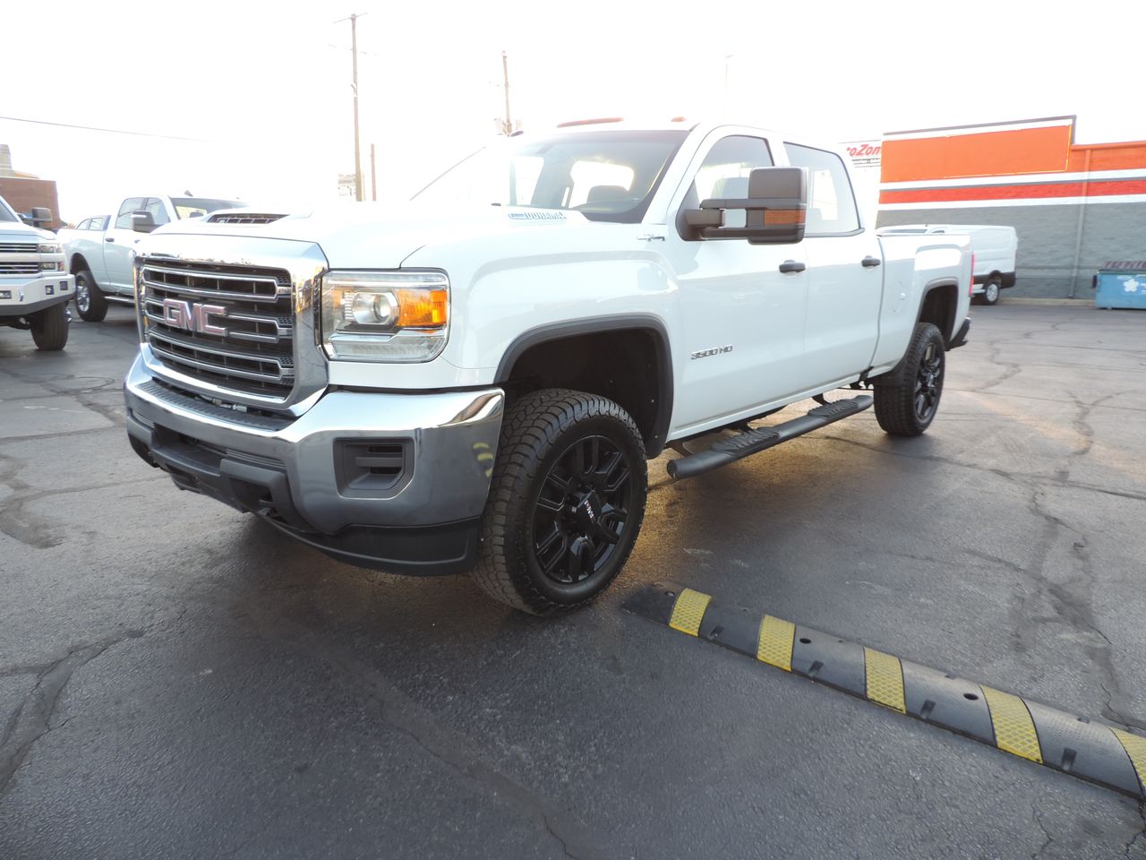 2018 GMC Sierra 3500HD Crew Cab W/T 4WD