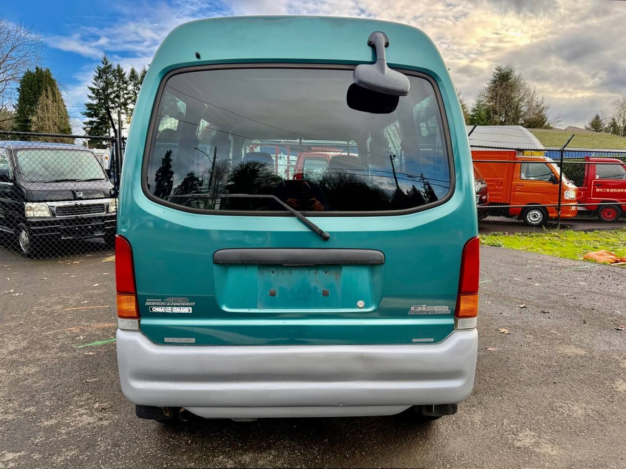 2000 Subaru Sambar EFI Dias Supercharged 4WD, PS,PW,PL, ABS, AC, Auto