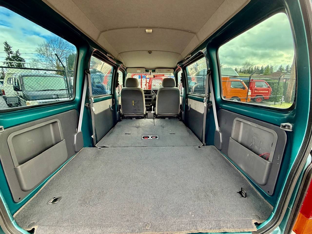 2000 Subaru Sambar EFI Dias Supercharged 4WD, PS,PW,PL, ABS, AC, Auto
