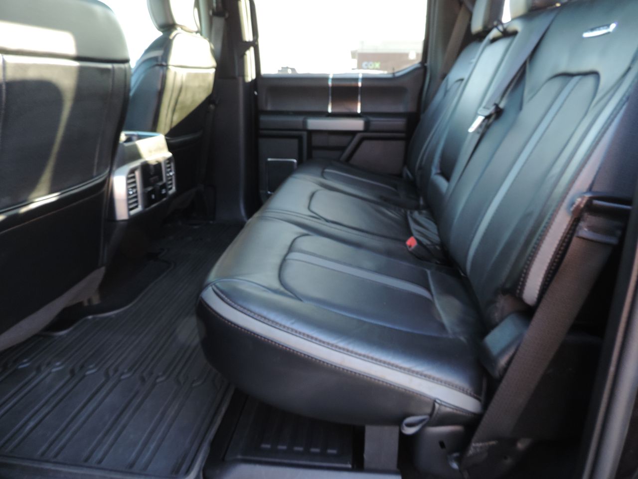 2019 Ford F-250 SD Crew Cab Platinum FX4 4WD