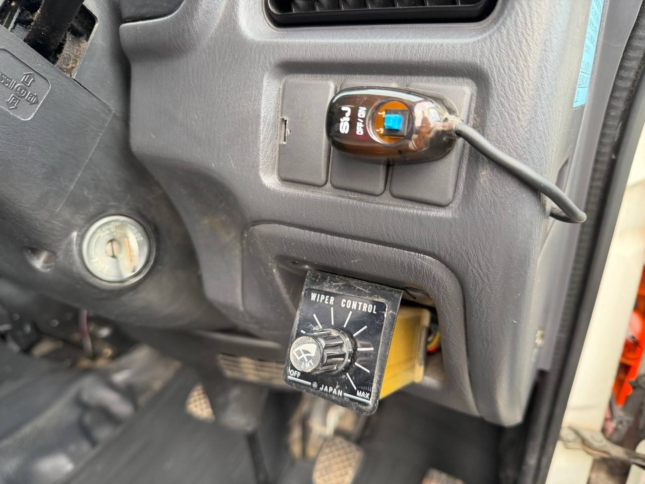 1999 Subaru Sambar EFI  4WD, 2Hi-4Hi, EL Gear, PS, AC, Airbag, 5MT
