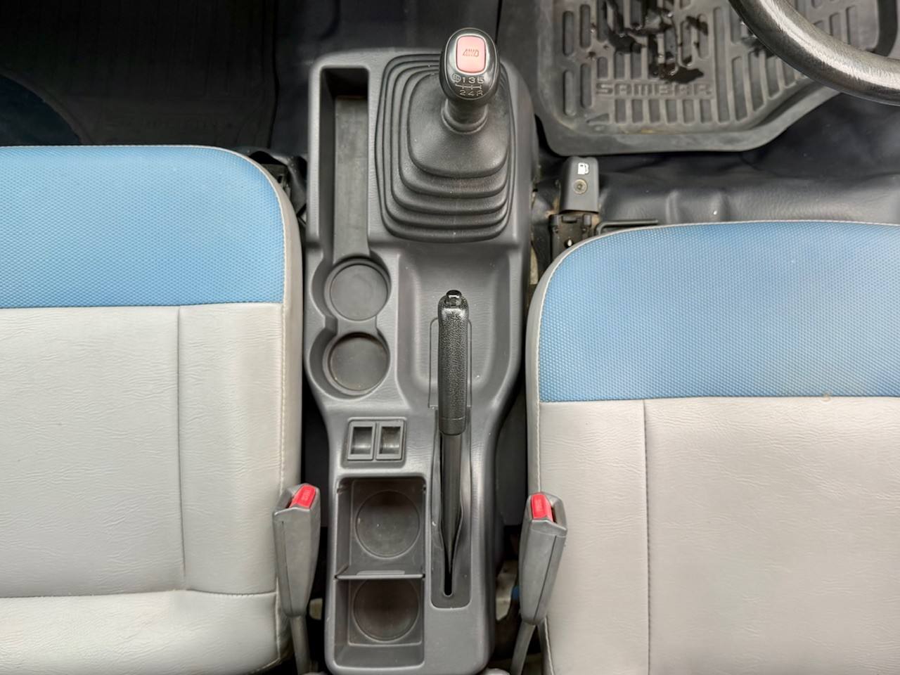 2000 Subaru Sambar EFI Supercharged 4WD, 2Hi-4Hi, AC, ABS, Airbag 5MT