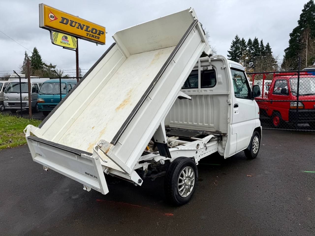 2000 Mitsubishi Minicab HD Dump 4WD, 2Hi-4Hi-4Lo, AC, PS, 5MT, LSD