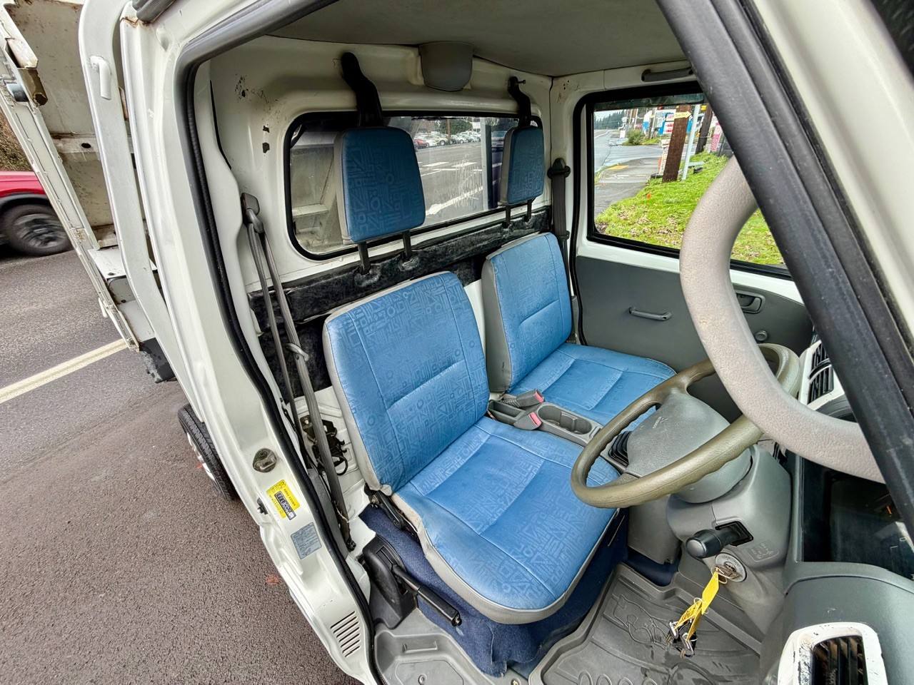 2000 Mitsubishi Minicab HD Dump 4WD, 2Hi-4Hi-4Lo, AC, PS, 5MT, LSD