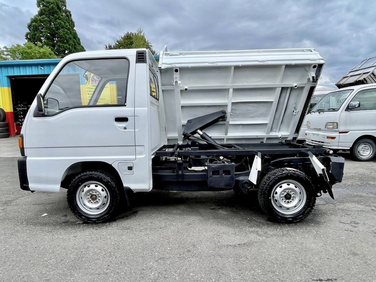 1991 Subaru Samber 3-Way Dump 4WD, 2Hi-4Hi, EL Gear, 5MT