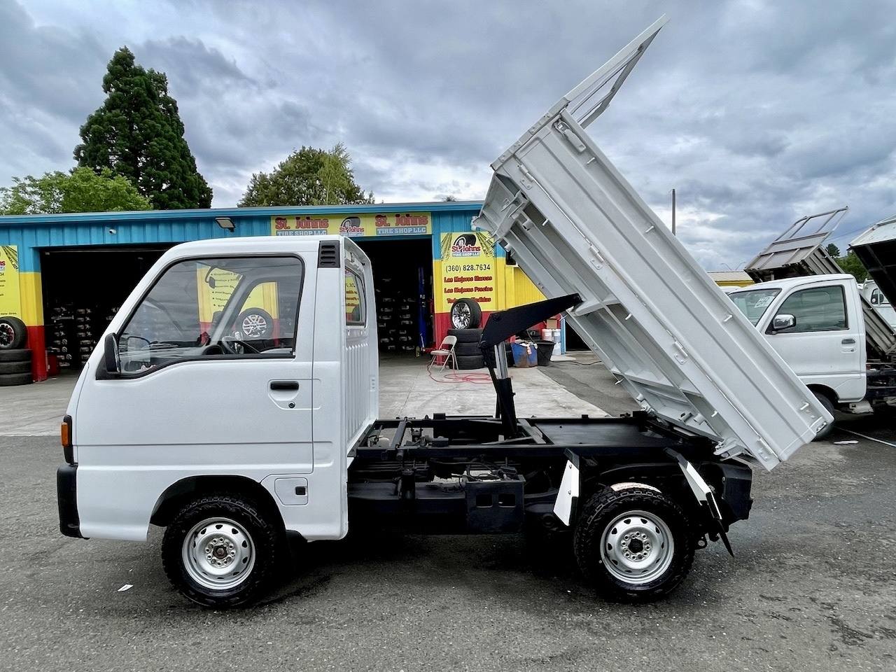 1991 Subaru Samber 3-Way Dump 4WD, 2Hi-4Hi, EL Gear, 5MT