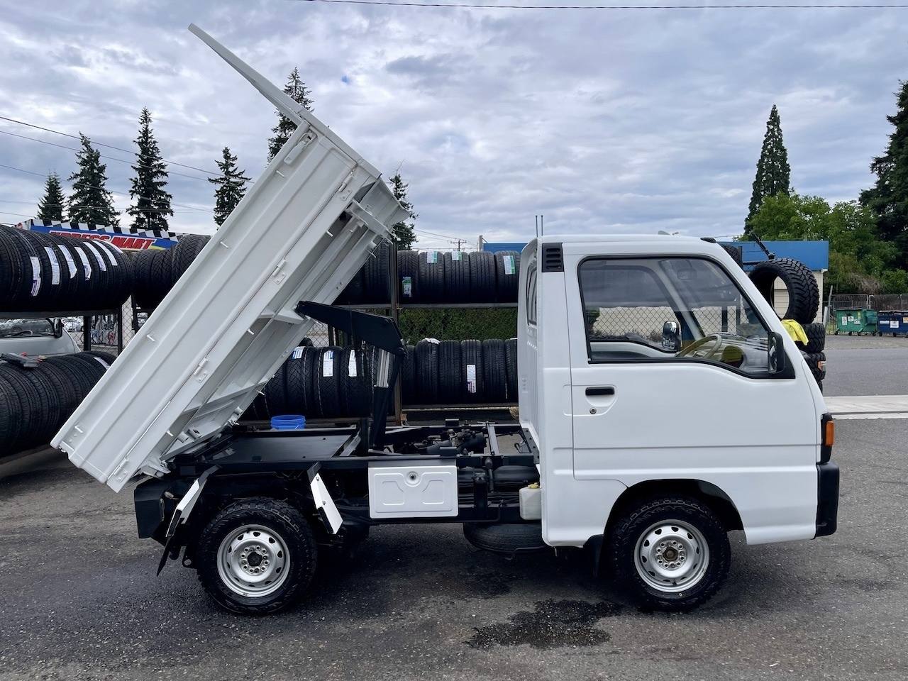 1991 Subaru Samber 3-Way Dump 4WD, 2Hi-4Hi, EL Gear, 5MT