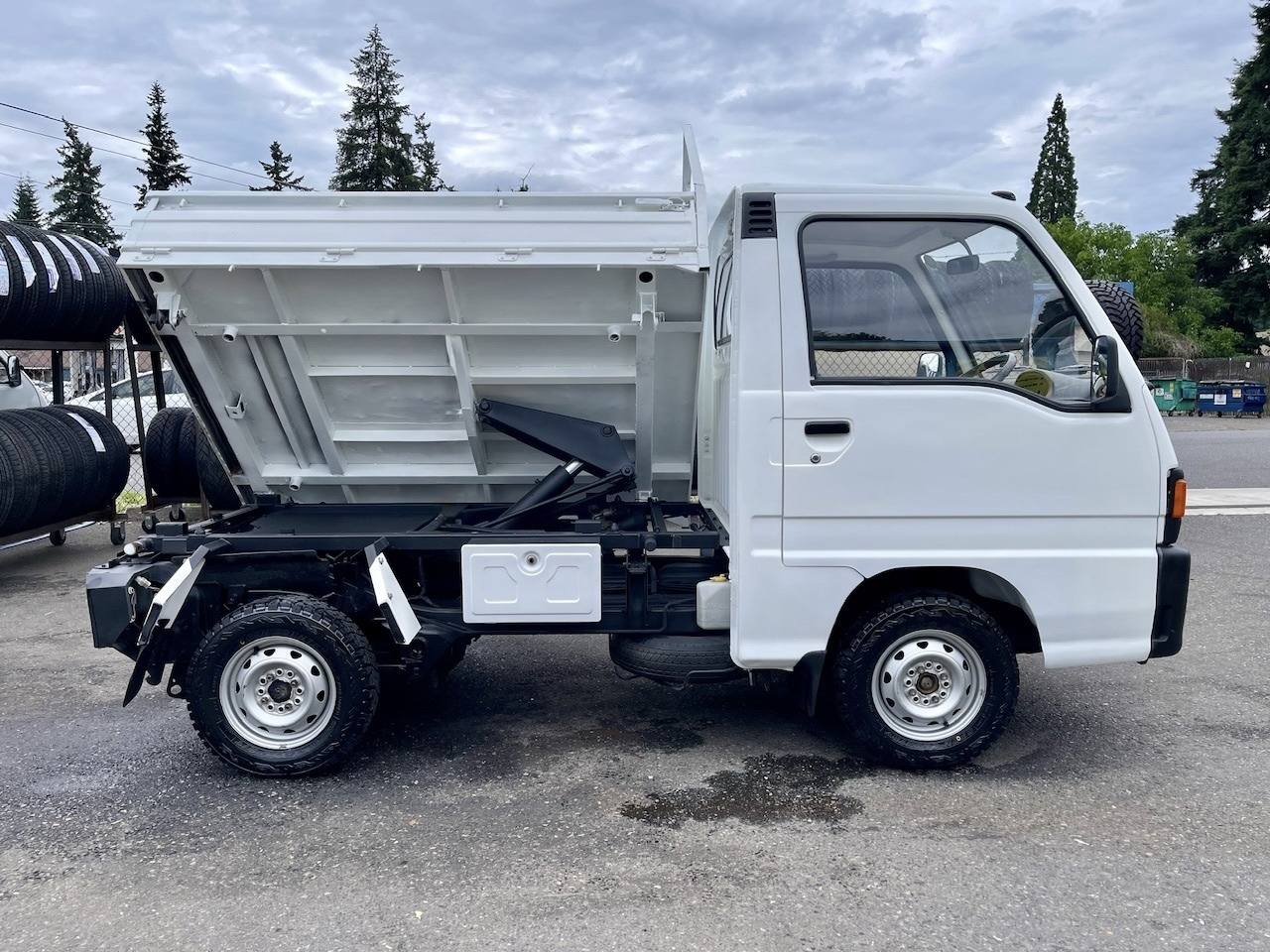 1991 Subaru Samber 3-Way Dump 4WD, 2Hi-4Hi, EL Gear, 5MT