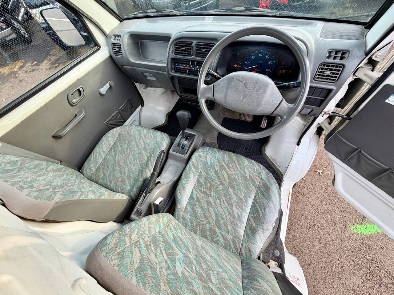 2000 Suzuki Carry EFI 4WD, 2Hi-4Hi, PS, AC, Automatic, Mint!