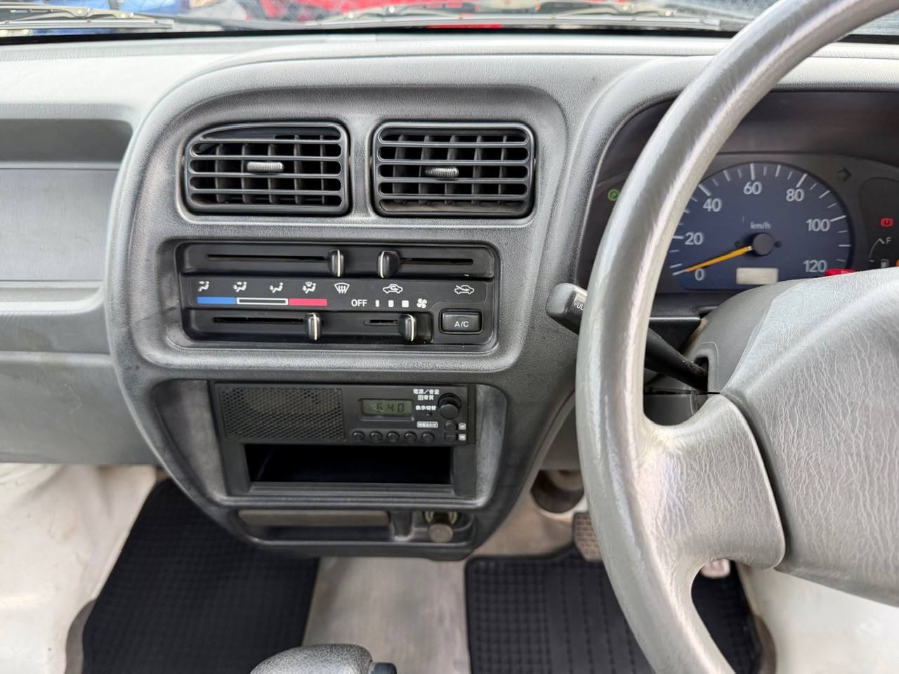 2000 Suzuki Carry EFI 4WD, 2Hi-4Hi, PS, AC, Automatic, Mint!