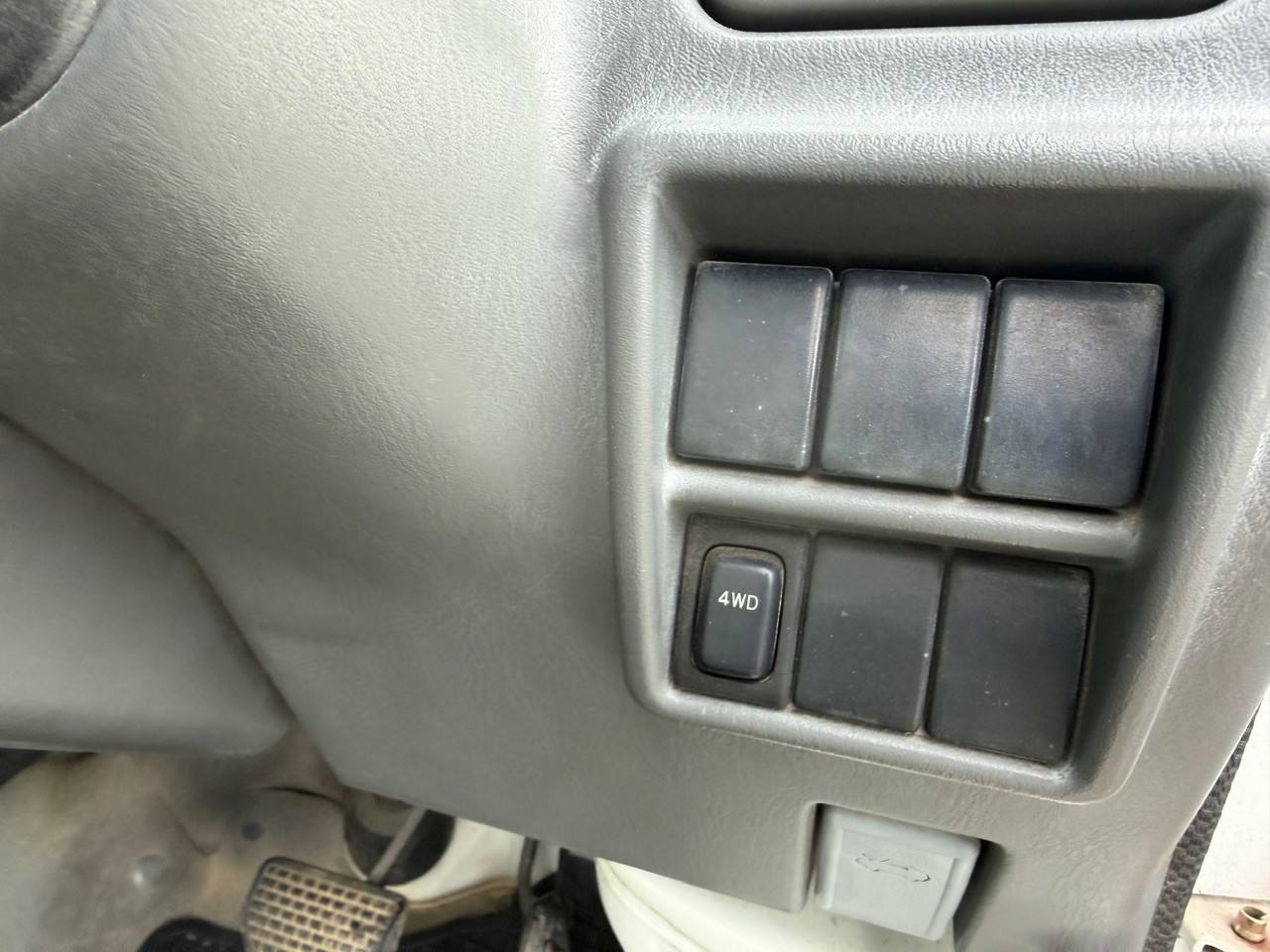 2000 Suzuki Carry EFI 4WD, 2Hi-4Hi, PS, AC, Automatic, Mint!