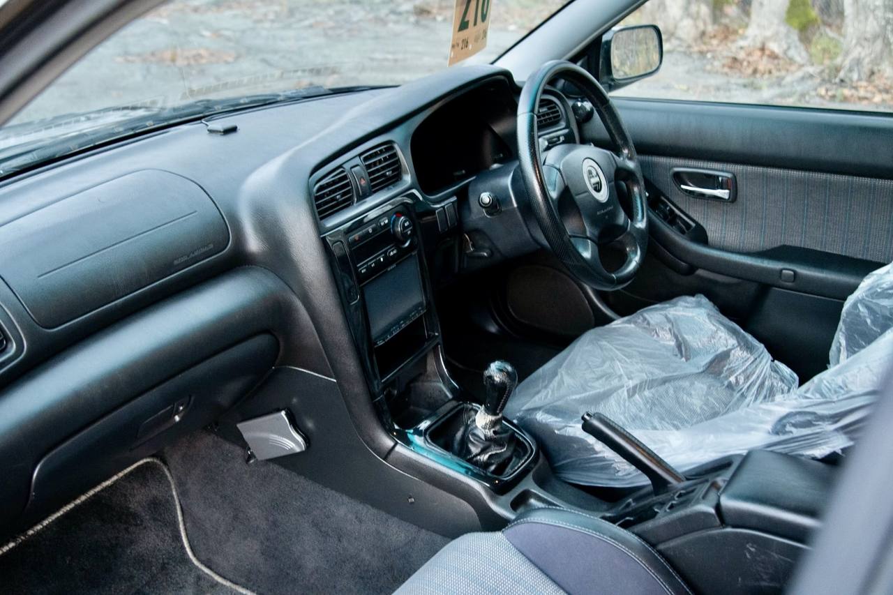 2000 Subaru Legacy B4 RSK Twin Turbo Intercooled 4WD, 5MT