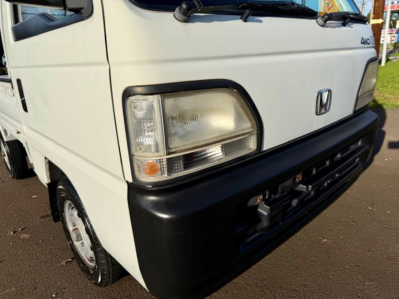 1998 Honda Acty Super Delux 4WD Mid-Engine, AC, 5MT, Like New!