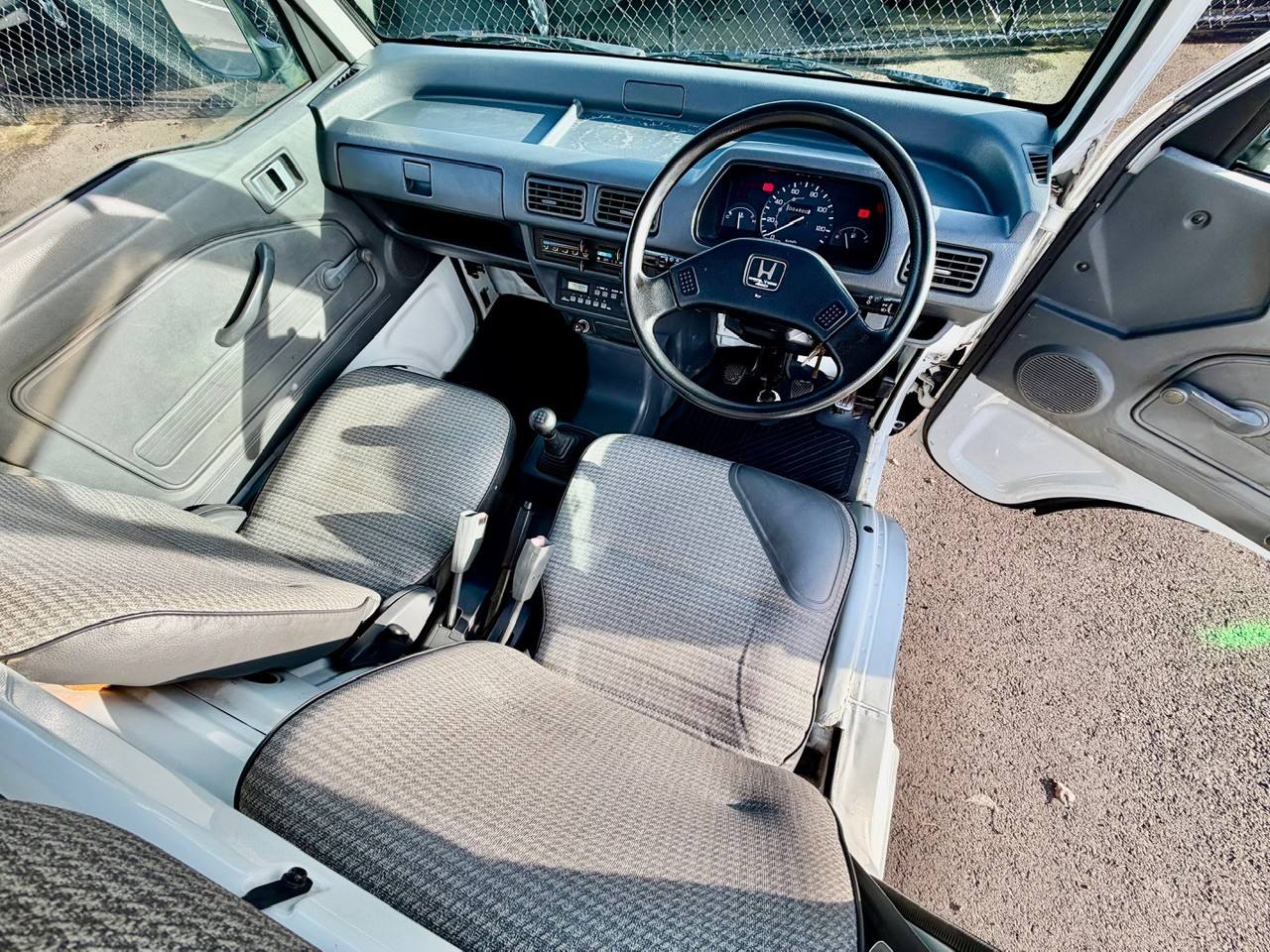 1998 Honda Acty Super Delux 4WD Mid-Engine, AC, 5MT, Like New!