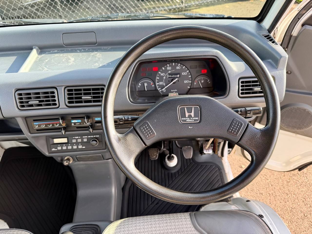 1998 Honda Acty Super Delux 4WD Mid-Engine, AC, 5MT, Like New!