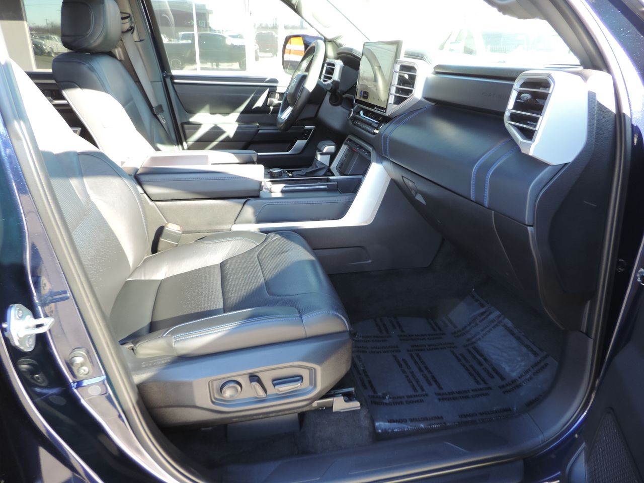 2022 Toyota Tundra CrewMax Platinum 4WD
