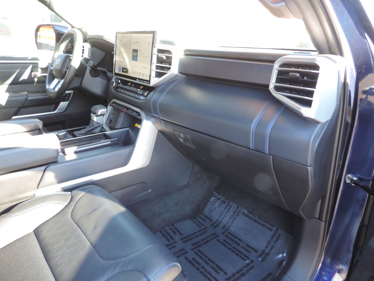 2022 Toyota Tundra CrewMax Platinum 4WD