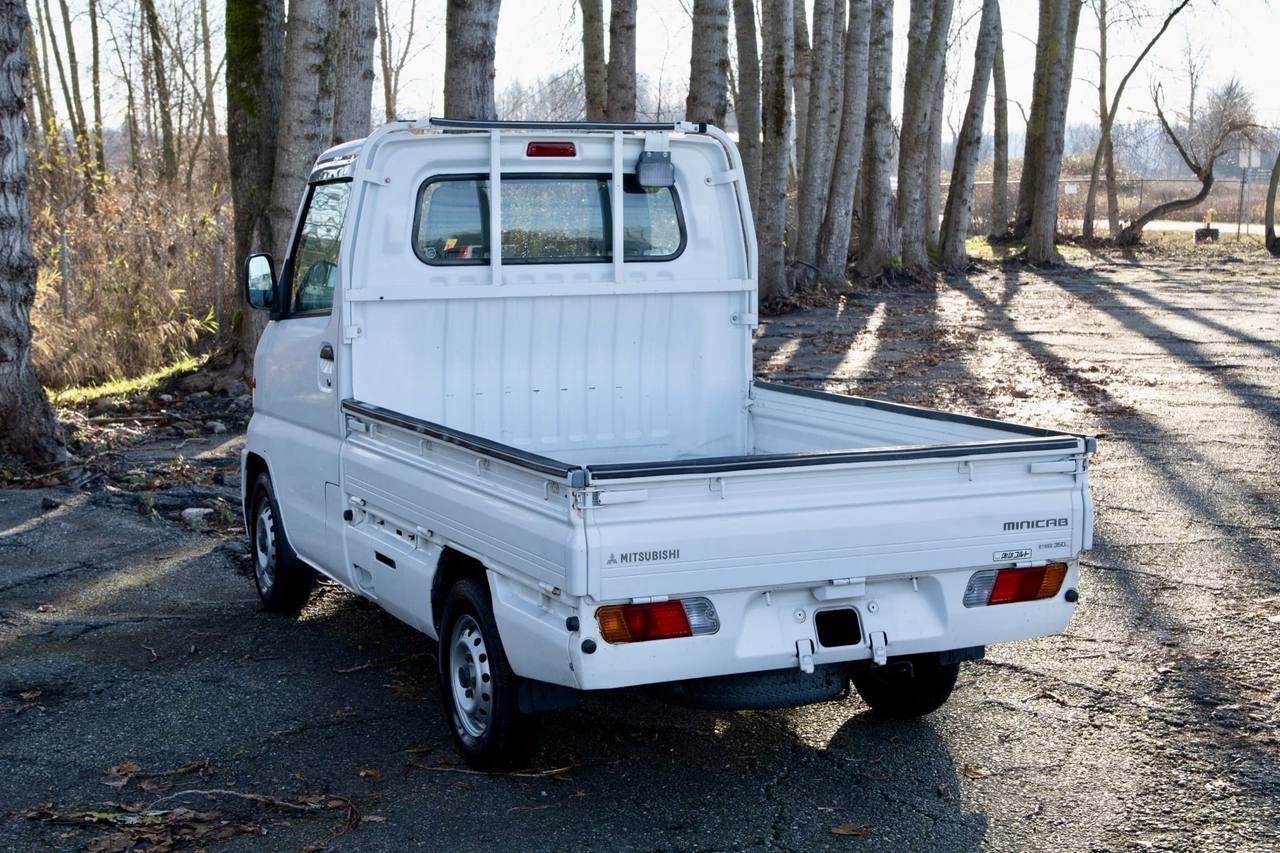 2000 Mitsubishi Minicab Special Edition 4WD, 2Hi-4Hi-4Lo, PS, AC, 5MT
