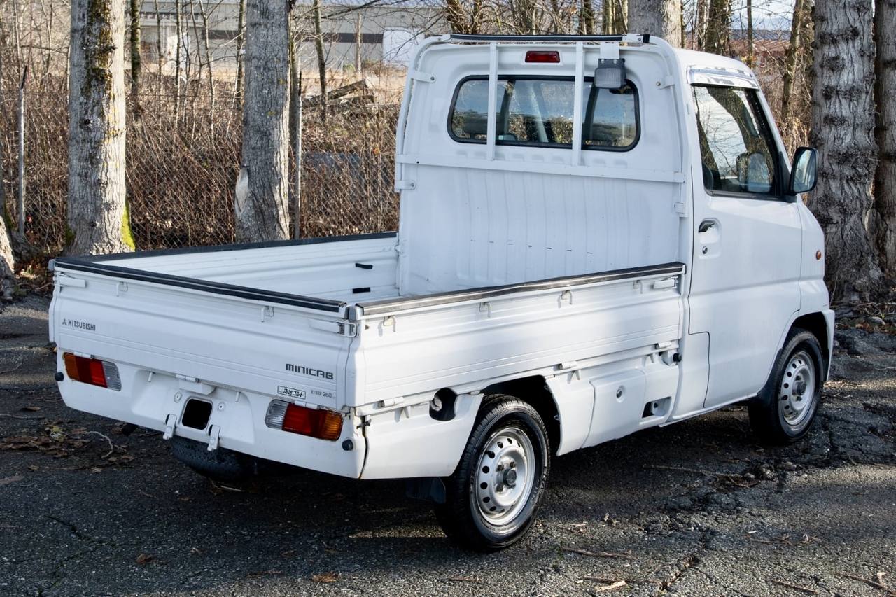 2000 Mitsubishi Minicab Special Edition 4WD, 2Hi-4Hi-4Lo, PS, AC, 5MT