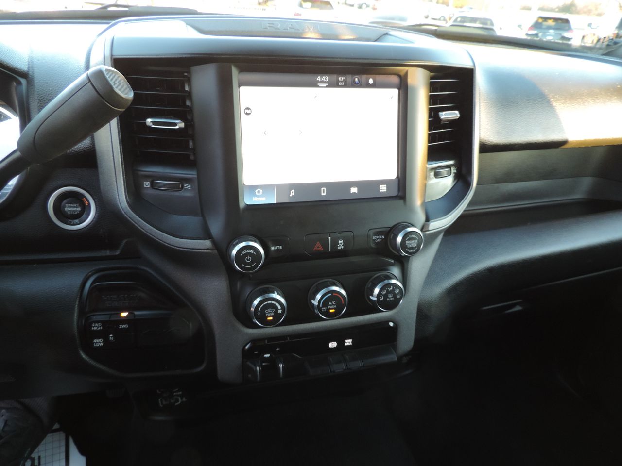 2024 RAM 3500 Crew Cab Tradesman DRW 4WD