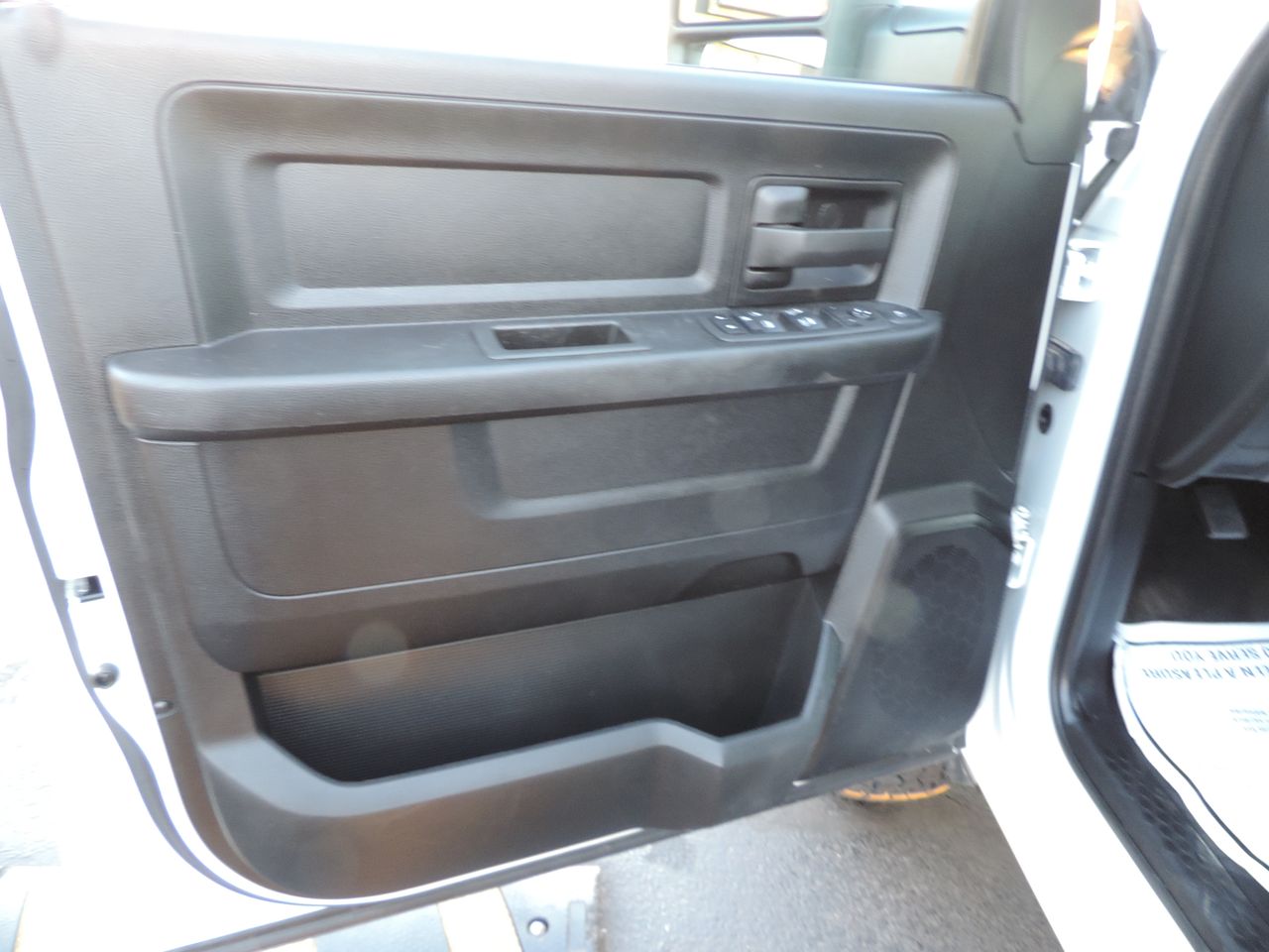 2024 RAM 3500 Crew Cab Tradesman DRW 4WD