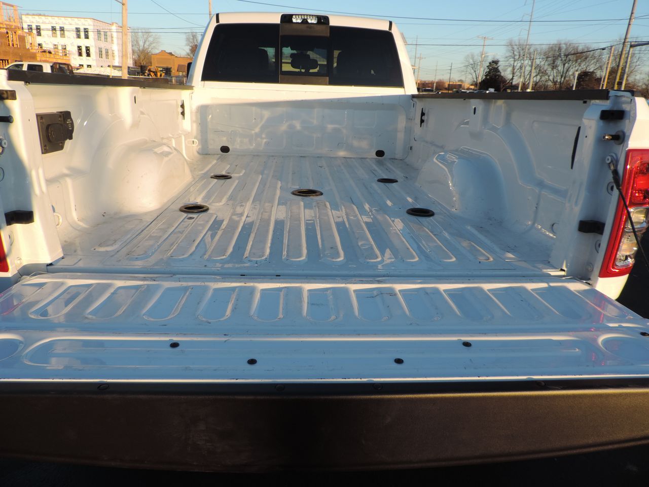 2024 RAM 3500 Crew Cab Tradesman DRW 4WD