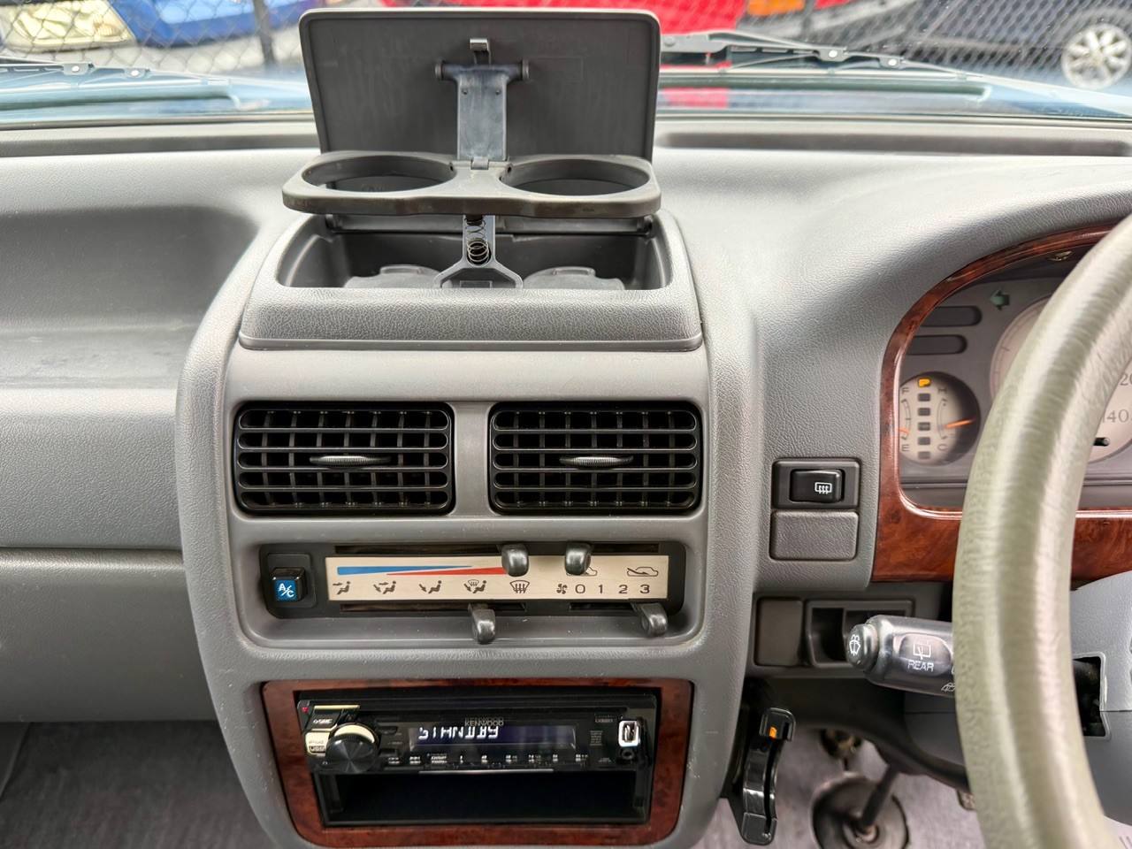 1998 Subaru Sambar Dias Classic EFI Fulltime 4WD, PS, AC, Automatic